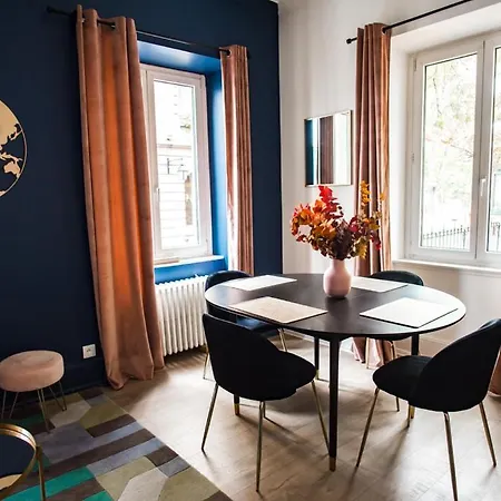 Theatre Sinne Luxury Apartement Mulhouse Buitenkant foto